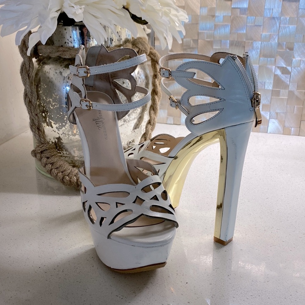 Chinese Laundry Butterfly Platform Heels